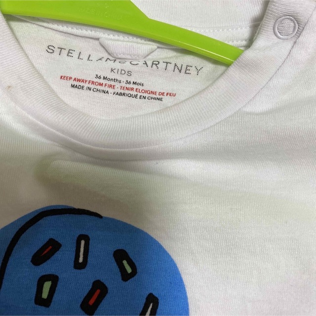 Stella McCartney(ステラマッカートニー)のステラマッカートニーキッズ　Tシャツ36M キッズ/ベビー/マタニティのキッズ服男の子用(90cm~)(Tシャツ/カットソー)の商品写真