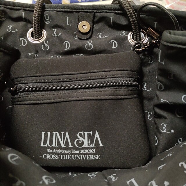 LUNA SEA CROSS THE UNIVERSE限定ポーチ付きトートバッグの通販 LUNA SEA CROSS THE UNIVERSE限定ポーチ付きトートバッグの通販