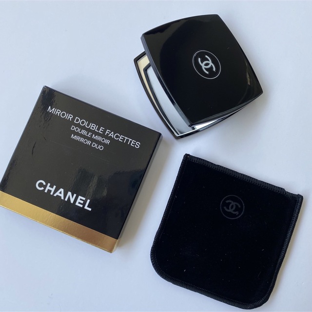 CHANEL(シャネル)のCHANEL シャネル　ミロワール ドゥーブル ファセット　コンパクト ミラー レディースのファッション小物(ミラー)の商品写真