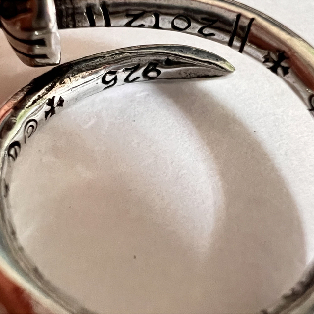 シルバーリング 925 銀 釘リング ツール ギリシャ文字 ユニセックス 指輪 メンズのアクセサリー(リング(指輪))の商品写真