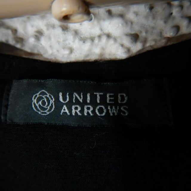 UNITED ARROWS(ユナイテッドアローズ)の8438　ユナイテッド　アローズ　日本製　半袖　vネック　tシャツ レディースのトップス(Tシャツ(半袖/袖なし))の商品写真