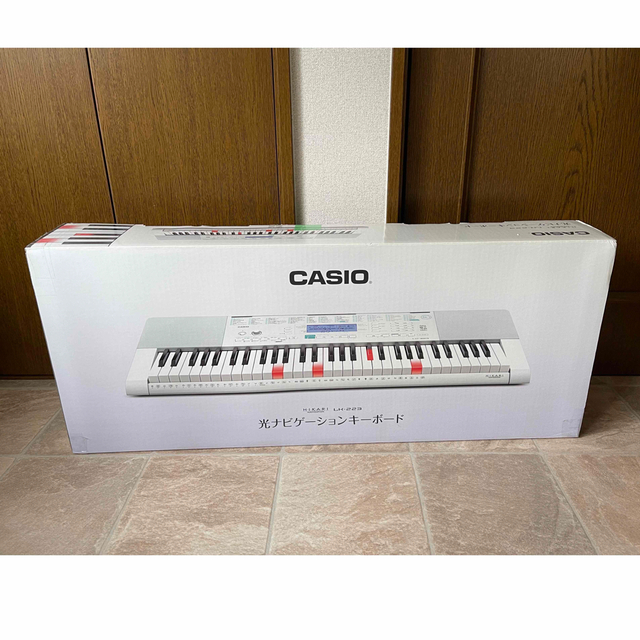 CASIO(カシオ)の光ナビゲーションキーボード　ＬＫ223 楽器の鍵盤楽器(キーボード/シンセサイザー)の商品写真