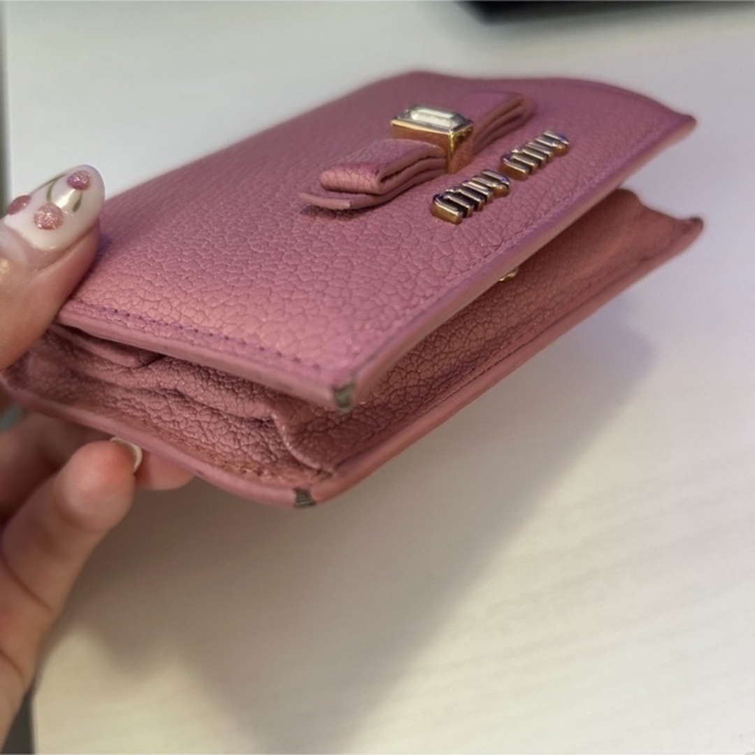 miumiu(ミュウミュウ)のmiumiu 二つ折り財布 レディースのファッション小物(財布)の商品写真