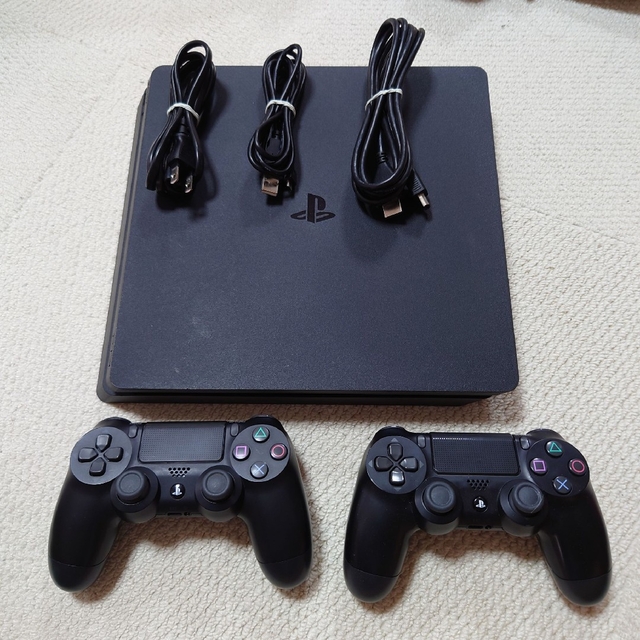 PlayStation4(プレイステーション4)のps4 本体 CUH-2000Aコントローラー 2個ケーブル セット エンタメ/ホビーのゲームソフト/ゲーム機本体(家庭用ゲーム機本体)の商品写真