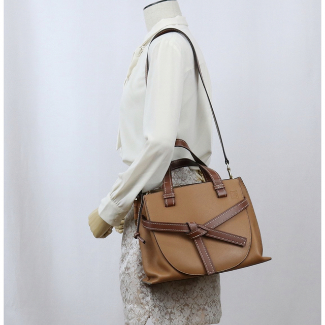 LOEWE - ロエベ ゲートトップハンドル の通販 by m♡shop LOEWE - ロエベ ゲートトップハンドル の通販 by m♡shop