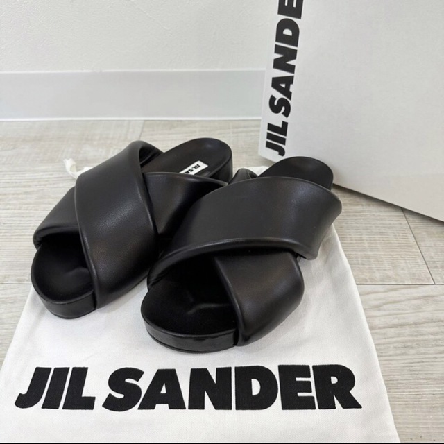Jil Sander - 未使用 JIL SANDER クロス スライド サンダル ブラック
