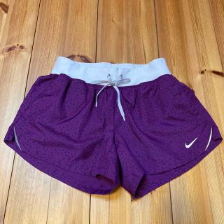 ナイキ(NIKE)のNIKEランニングパンツ(ショートパンツ)