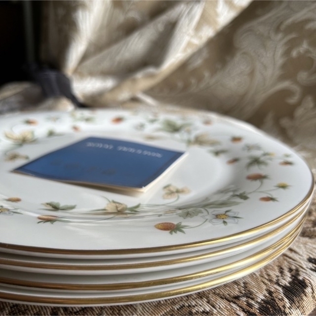 Royal Doulton - 英国製 Royal Doulton Strawberry Cream ディナー皿の