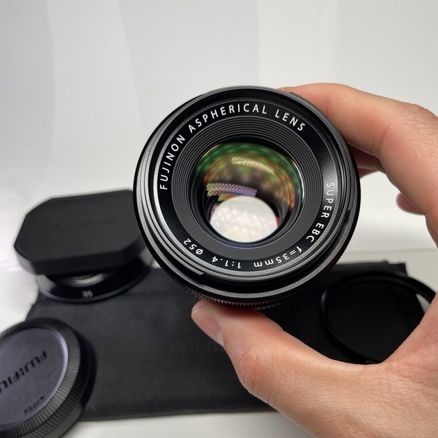富士フイルム(フジフイルム)のFUJIFILM XF35mm F1.4R レンズ スマホ/家電/カメラのカメラ(レンズ(単焦点))の商品写真