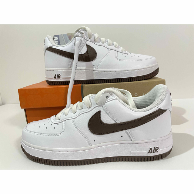 【新品】28㎝　NIKE AIR FORCE 1 LOW RETRO チョコ