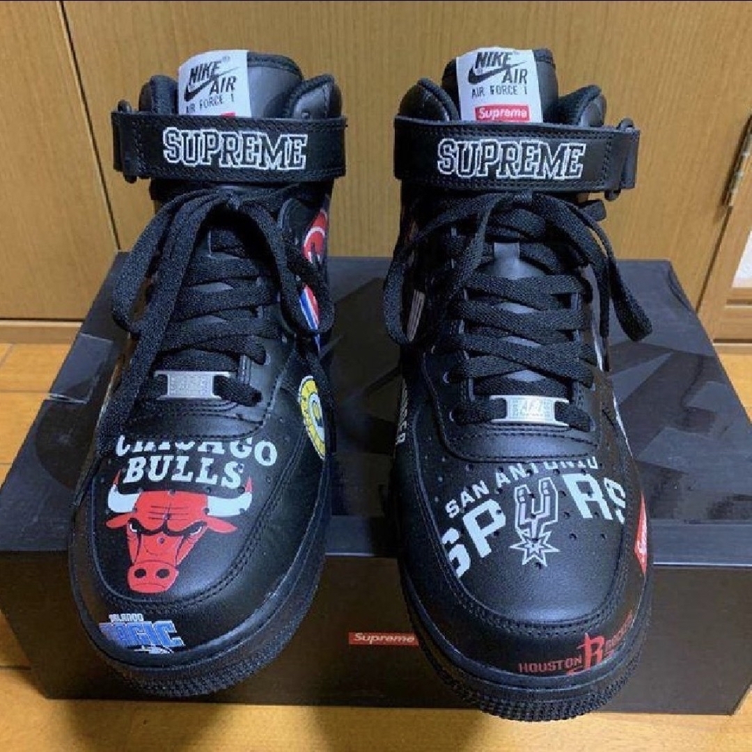 Supreme(シュプリーム)のシュプリーム × NBA × ナイキ エアフォース1 メンズの靴/シューズ(スニーカー)の商品写真