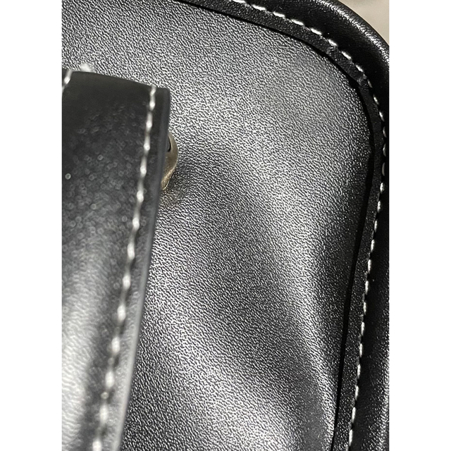 B.C STOCK(ベーセーストック)のベイクルーズ ベーセーストック 高見え バニティバッグ ブラック×ベージュ レディースのバッグ(ショルダーバッグ)の商品写真