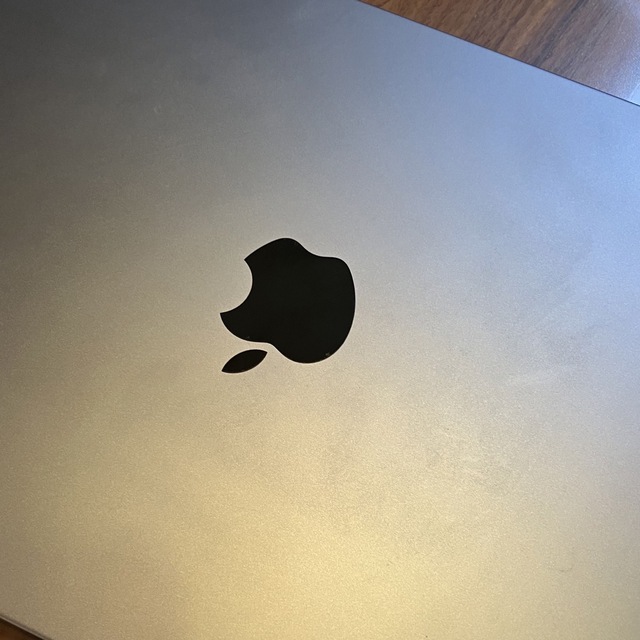 MacBookPro M1pro 14 インチ 512GB
