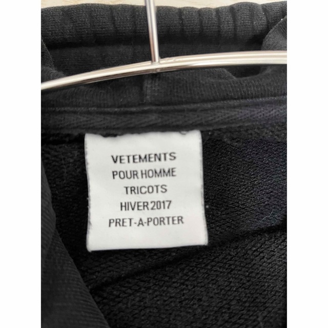 VETEMENTS - VETEMENTS 17aw TFDパーカーの通販 by IV｜ヴェトモンなら