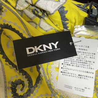 ダナキャランニューヨーク(DKNY)の新品！DKNY　フレアスカート　ダナキャランニューヨーク(ひざ丈スカート)