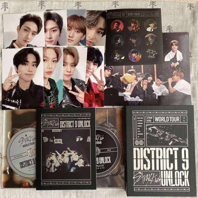 Stray Kids - Stray Kids 『DISTRICT 9 UNLOCK』Blu-rayの通販 by しろ