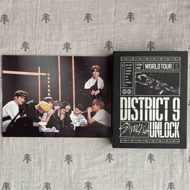 Stray Kids - Stray Kids 『DISTRICT 9 UNLOCK』Blu-rayの通販 by しろ