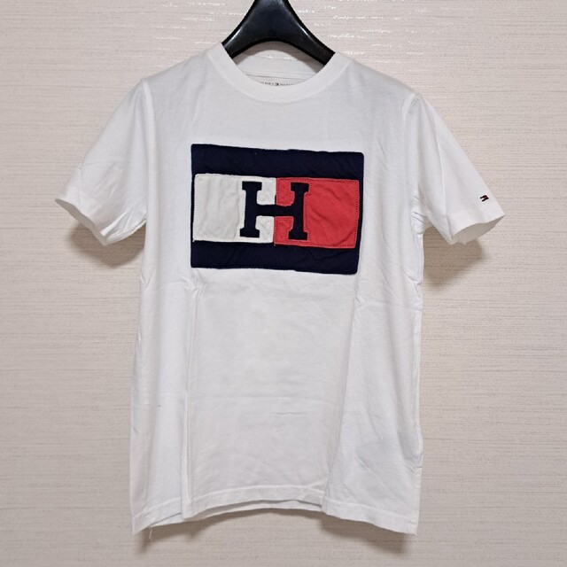 TOMMY HILFIGER(トミーヒルフィガー)のTOMMY HILFIGER　男の子　140 Tシャツ キッズ/ベビー/マタニティのキッズ服男の子用(90cm~)(Tシャツ/カットソー)の商品写真