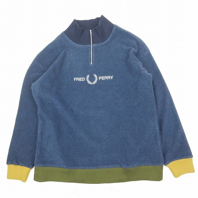 ＊FRED PERRY   ☆ プルオーバースウェット