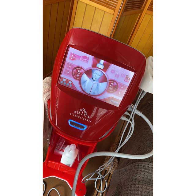 ウルトランスフォーマー痩身マシン美容機器の通販 by MOST nail ウルトランスフォーマー痩身マシン美容機器の通販 by MOST nail