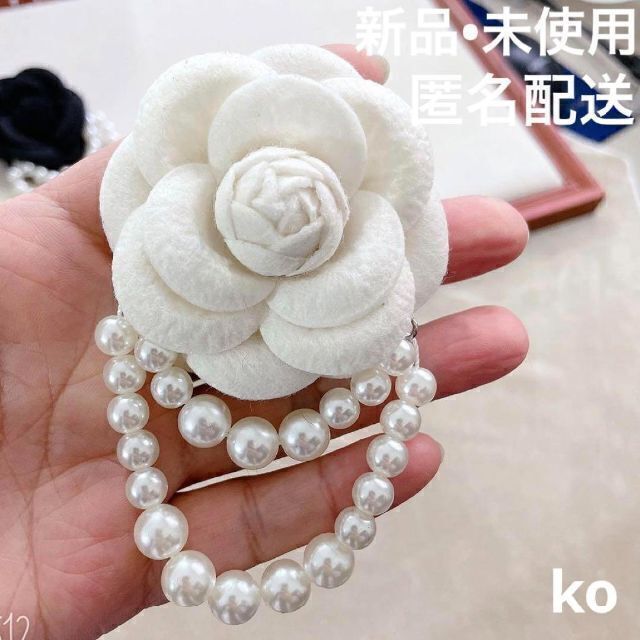 106.フラワー パール ブローチ ホワイト パール コサージュ 花の通販 by ko shop｜ラクマ
