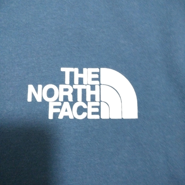 THE NORTH FACE(ザノースフェイス)のノースフェイスTシャツ、背面スクエアBoxロゴ半袖Tシャツ【メンズLサイズ】 メンズのトップス(Tシャツ/カットソー(半袖/袖なし))の商品写真