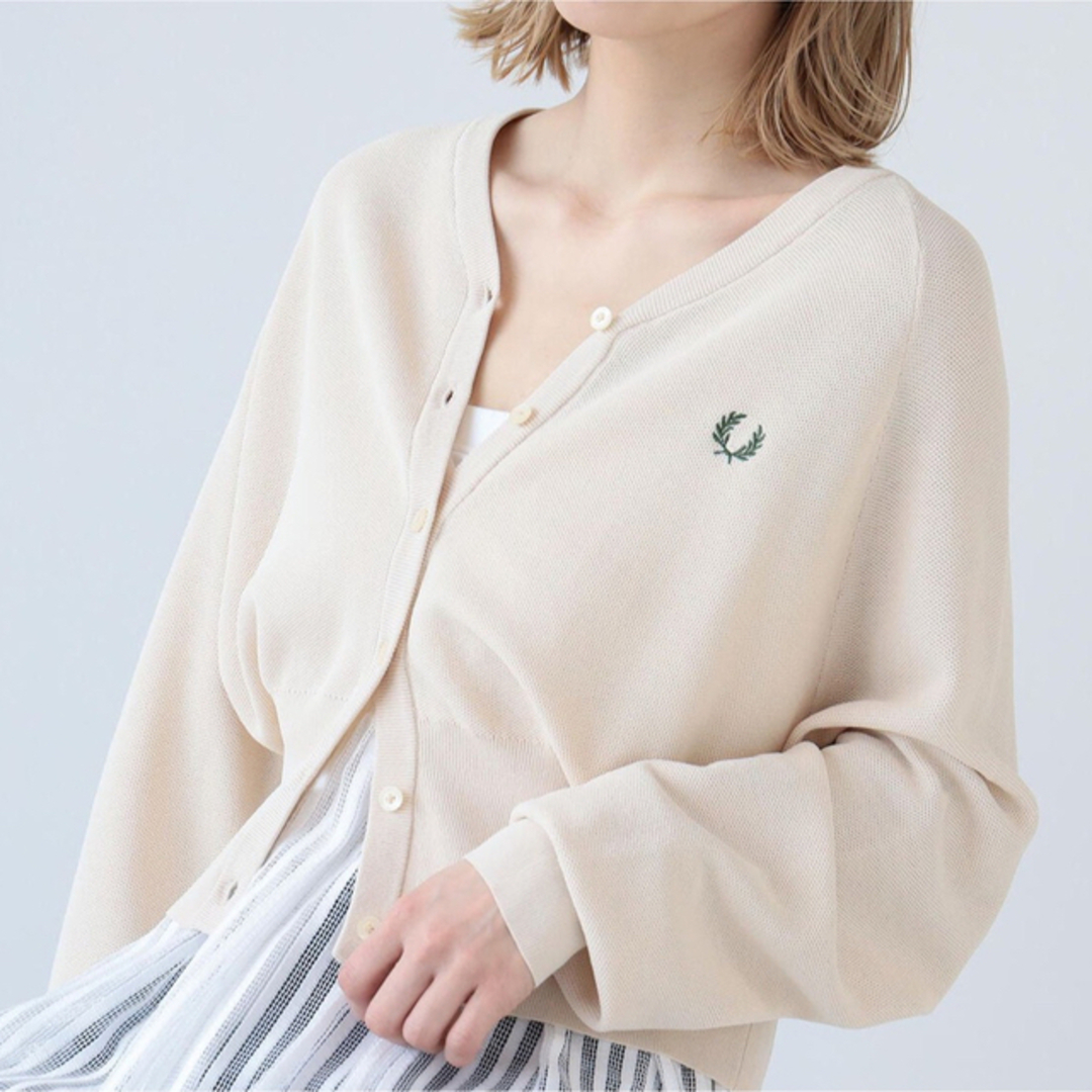 FRED PERRY レディース　トップス