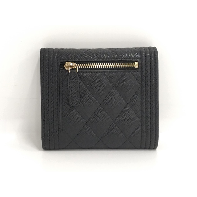 CHANEL - CHANEL 三つ折り財布 ボーイシャネル キャビアスキン CHANEL - CHANEL 三つ折り財布 ボーイシャネル キャビアスキン