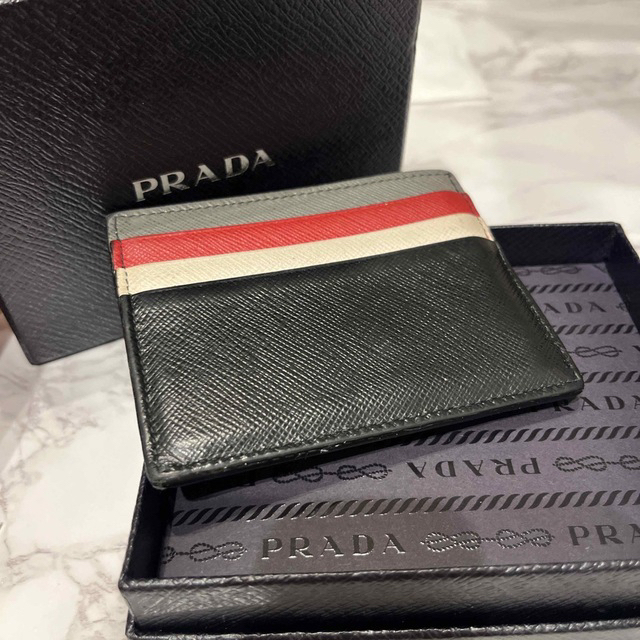 PRADA(プラダ)のプラダのカードケース メンズのファッション小物(名刺入れ/定期入れ)の商品写真