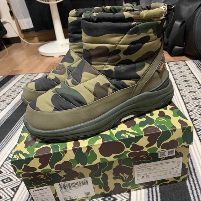 A BATHING APE® × SUICOKE