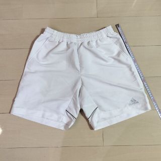 アディダス(adidas)のＭサイズ　adidas　ショートパンツ(ショートパンツ)