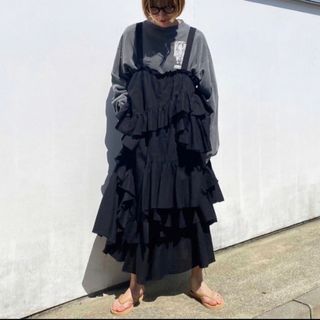 ホリデイ(holiday)のholiday LINEN RUFFLE LAYERED DRESS (ロングワンピース/マキシワンピース)