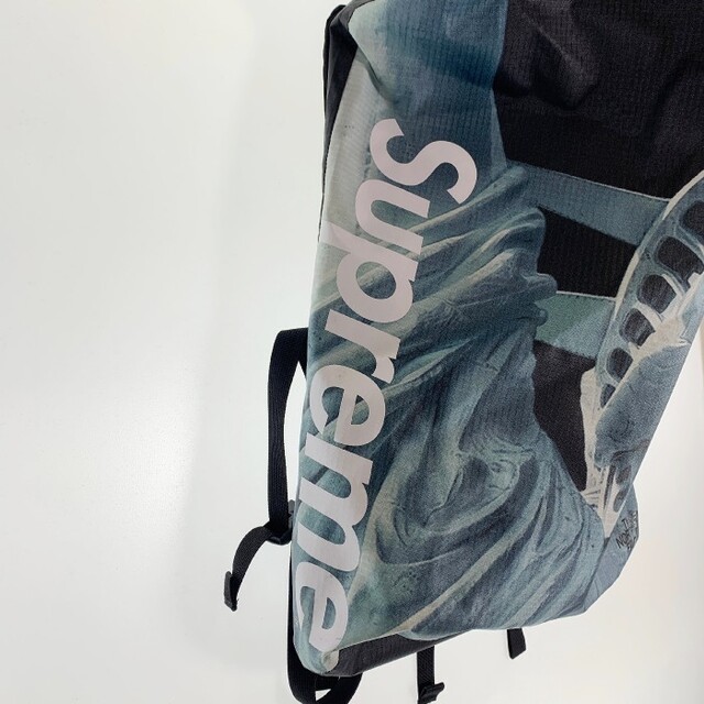Supreme(シュプリーム)のSUPREME シュプリーム ノースフェイス メンズのバッグ(その他)の商品写真