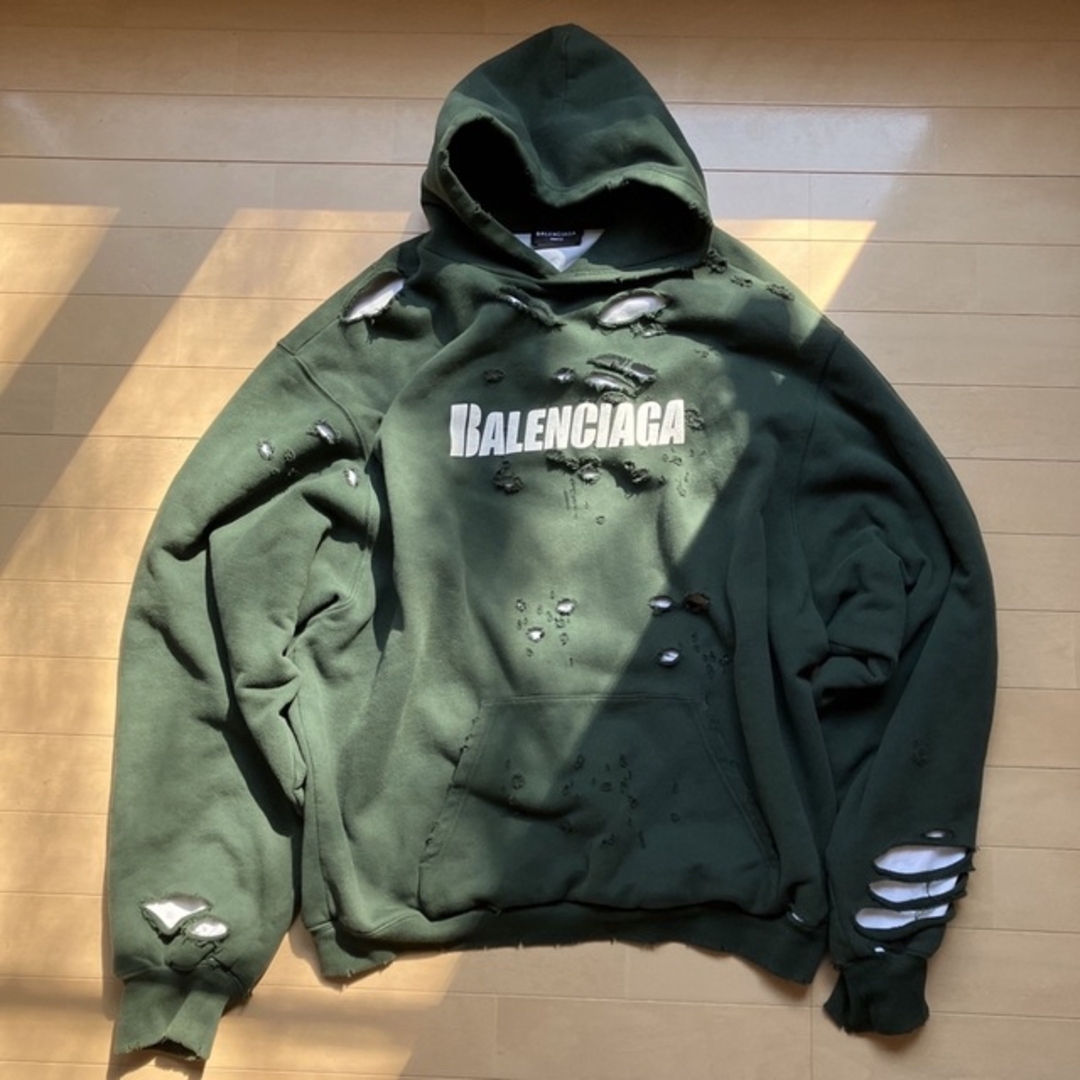 Balenciaga - BALENCIAGA Destroyed Hoodie in Green xsの通販 by