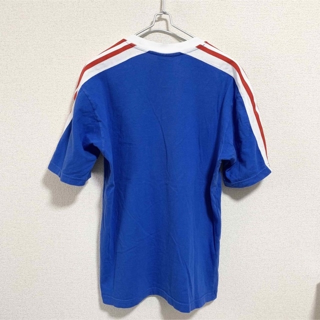 adidas(アディダス)の90s adidas Tシャツ メンズL 日本製 万国旗タグ 青 赤 白  メンズのトップス(Tシャツ/カットソー(半袖/袖なし))の商品写真