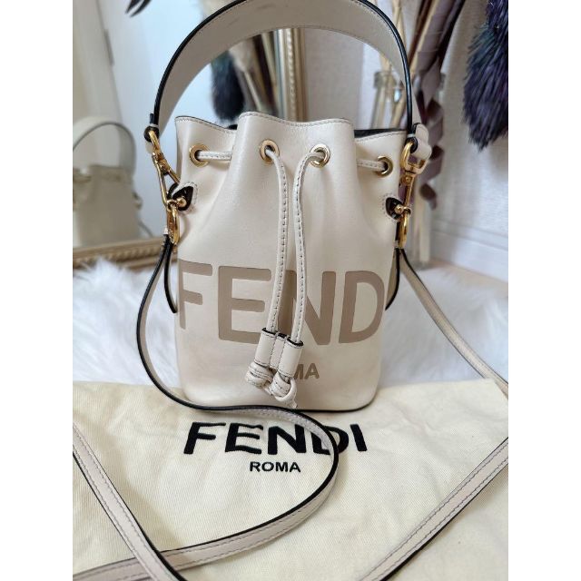 FENDI - FENDI フェンディ　モントレゾール　ミニ　ショルダーバッグ　ハンドバッグ