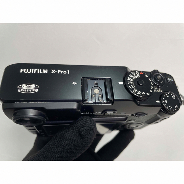 富士フイルム(フジフイルム)のFUJIFILM X-Pro1 スマホ/家電/カメラのカメラ(ミラーレス一眼)の商品写真