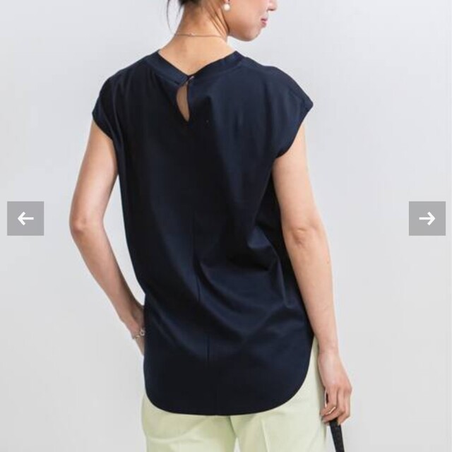 Noble(ノーブル)のノーブル SLEEVELESS LONG Tシャツ ノースリーブベージュ レディースのトップス(カットソー(半袖/袖なし))の商品写真