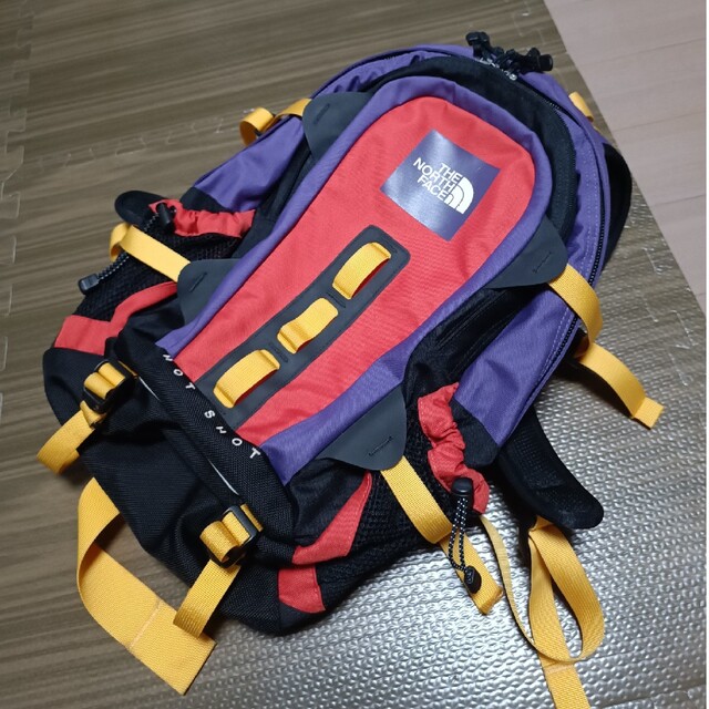 THE NORTH FACE(ザノースフェイス)の廃盤 the north face hot shot 25L nm07006 メンズのバッグ(バッグパック/リュック)の商品写真