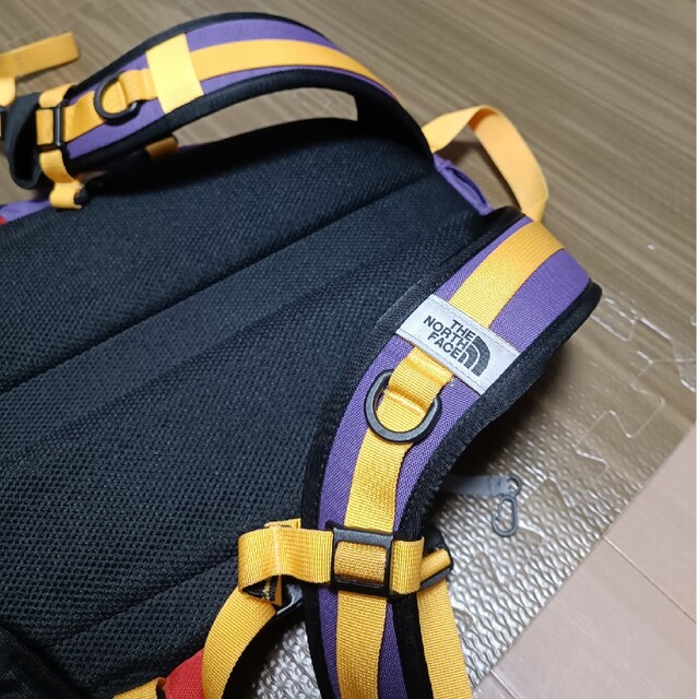 THE NORTH FACE(ザノースフェイス)の廃盤 the north face hot shot 25L nm07006 メンズのバッグ(バッグパック/リュック)の商品写真