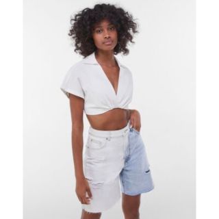 ベルシュカ(Bershka)のBershka カシュクールネック ラスティック クロップド シャツ XS(シャツ/ブラウス(半袖/袖なし))