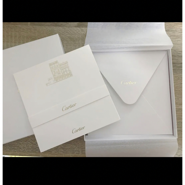 Cartier(カルティエ)のカルティエ　Cartier レターセット　非売品 ハンドメイドの文具/ステーショナリー(カード/レター/ラッピング)の商品写真