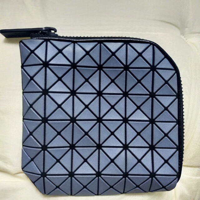 BAOBAO ISSEY MIYAKE 折り財布