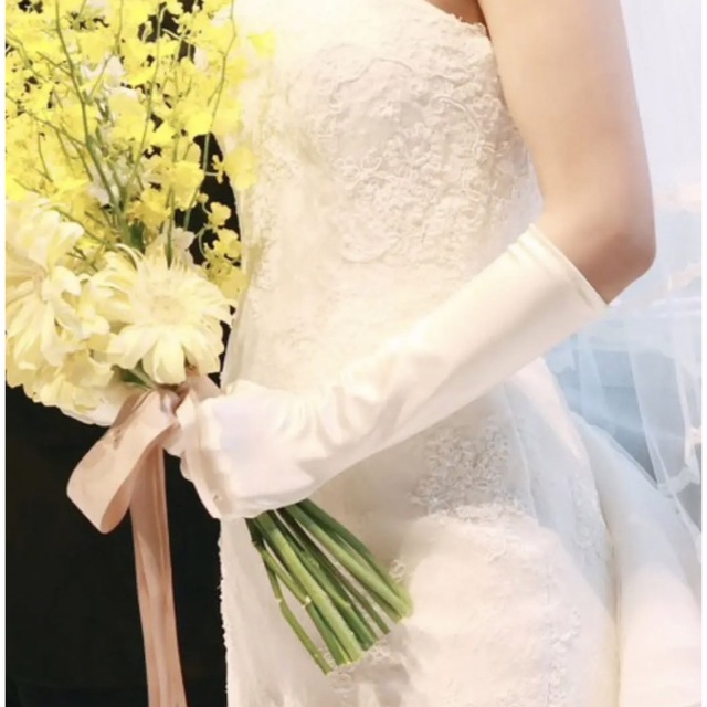 ブライダル　グローブ　5分丈 レディースのフォーマル/ドレス(ウェディングドレス)の商品写真