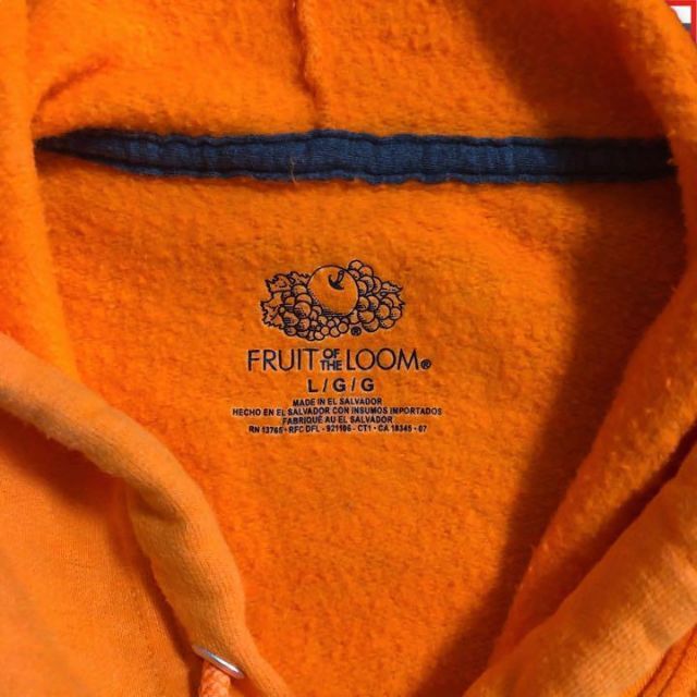 FRUIT OF THE LOOM(フルーツオブザルーム)の古着 FRUIT OF THE LOOM   フルーツ　無地　フーディ パーカー メンズのトップス(パーカー)の商品写真