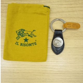 イルビゾンテ(IL BISONTE)の{未使用品}IL BISONTE(ｲﾙﾋﾞｿﾞﾝﾃ) コンチョ付きキーリング(キーホルダー)