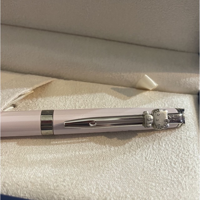 Waterman(ウォーターマン)のWATERMAN PARIS ボールペン ハローキティ エンタメ/ホビーのおもちゃ/ぬいぐるみ(キャラクターグッズ)の商品写真