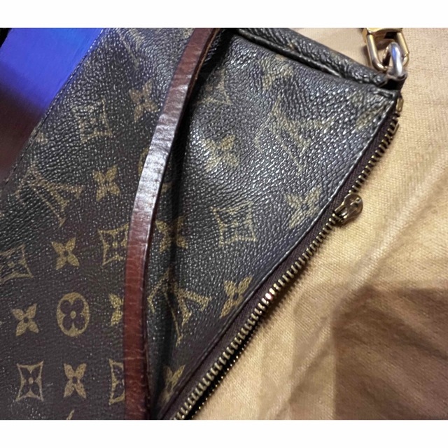 LOUIS VUITTON(ルイヴィトン)のルイヴィトン　アクセサリーポーチ　モノグラム レディースのバッグ(ハンドバッグ)の商品写真