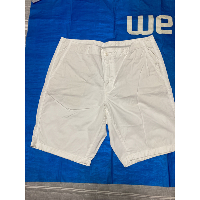 UNIQLO(ユニクロ)のユニクロメンズXL白半ズボン メンズのパンツ(ショートパンツ)の商品写真