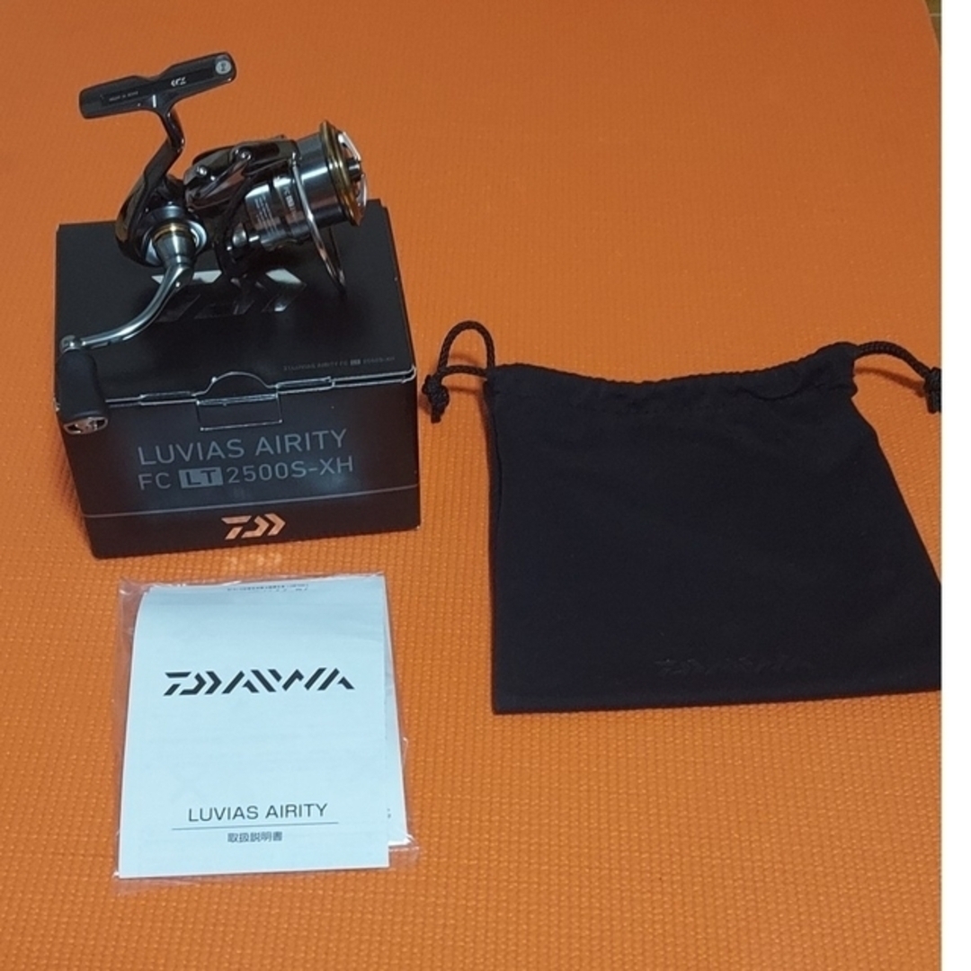 DAIWA(ダイワ)の最終値下げ)21LUVIAS AIRITY FC LT 2500S-XH スポーツ/アウトドアのフィッシング(リール)の商品写真